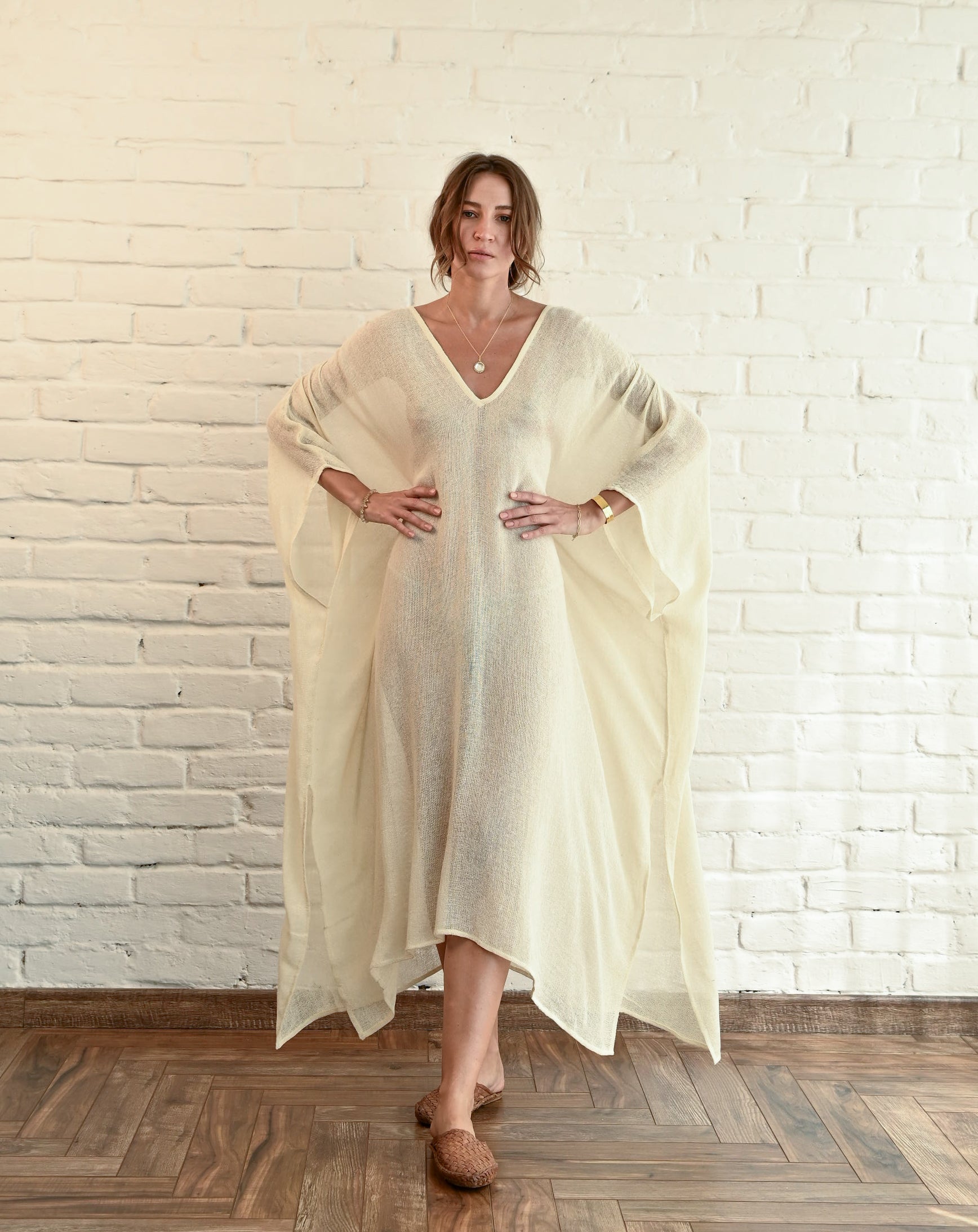 Jara Kaftan | Ivory