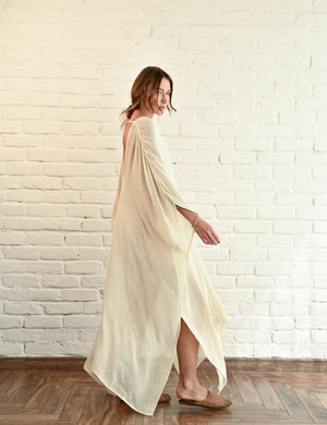 Jara Kaftan | Ivory