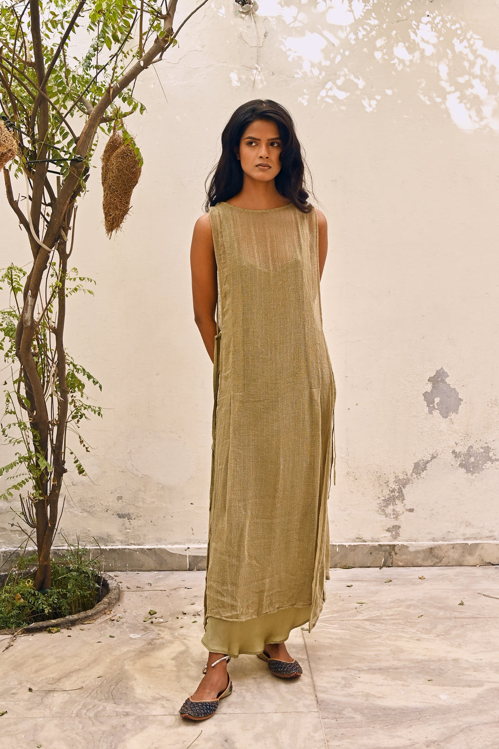 Raw Silk Gauze Hewa Armour from Savannah Collection by The White Raven Women Clothing