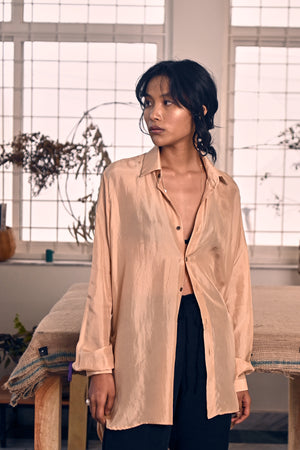 High Grade Habutai Silk Habutai Shirt from Savannah Collection by the White Raven Women Clothing